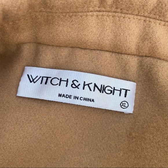 Witch & Knight Thick Coat - Picture 3 of 9